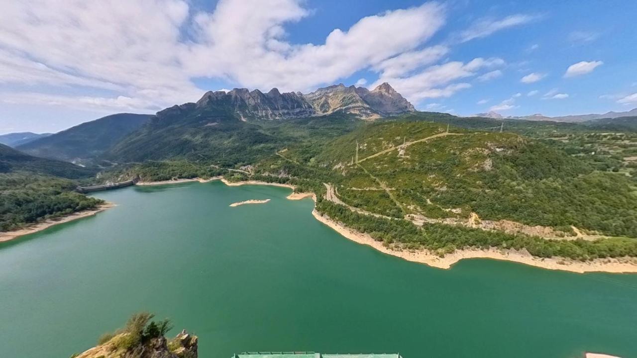 Villa R'Arco - Tucasaenlospirineos Escarrilla Εξωτερικό φωτογραφία